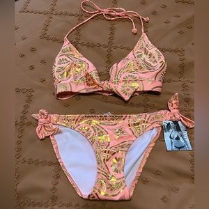 Victoria’s Secret bikini orange print